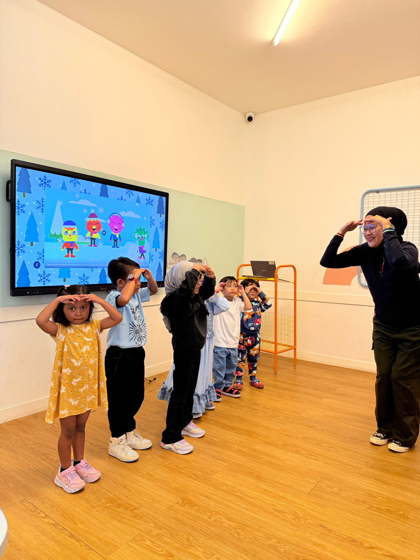 English 1 Pondok Kopi 2