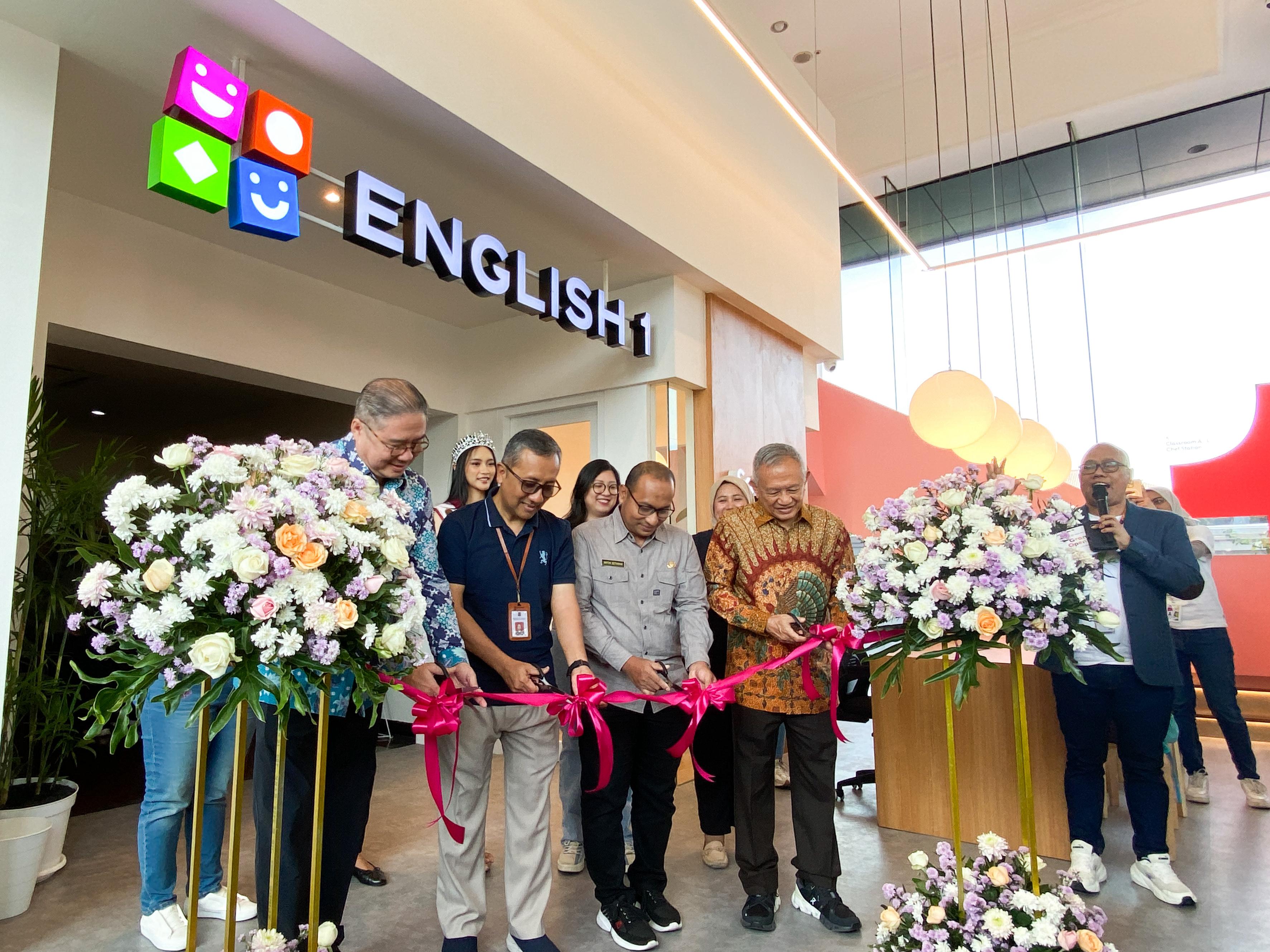 grand opening english 1 jemursari